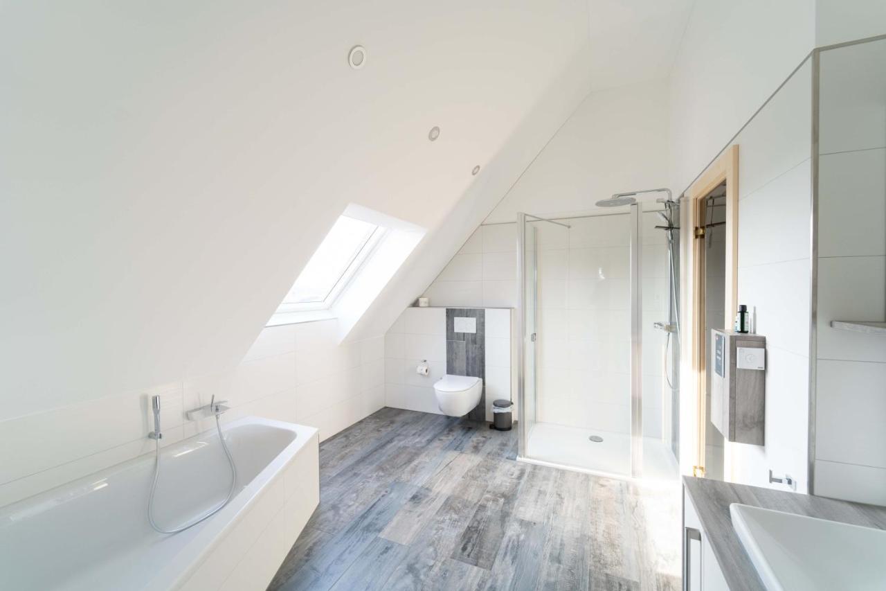 Ferienhaus Seeblick Am Harkebruegger See Mit Sauna Und Kamin Barssel  المظهر الخارجي الصورة